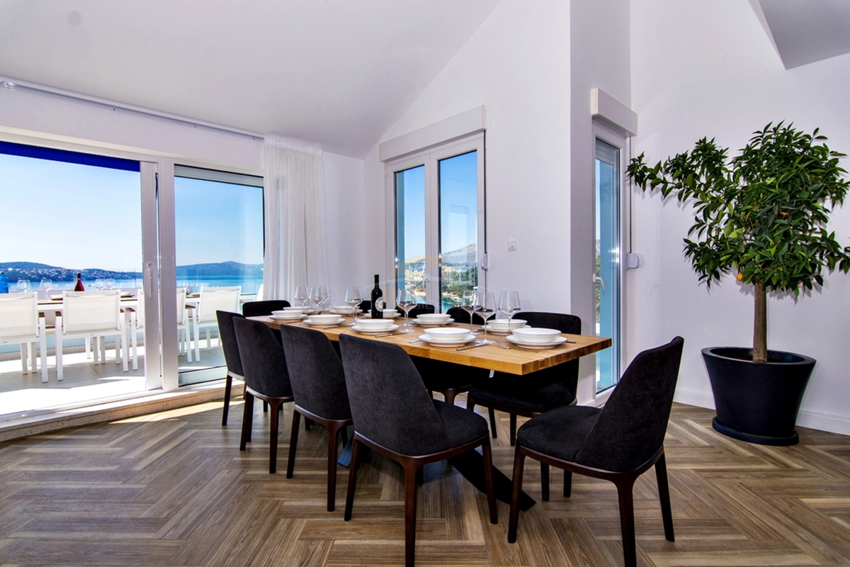 Splendido attico a soli 50 m dal mare sull'isola di Čiovo - 240 m2